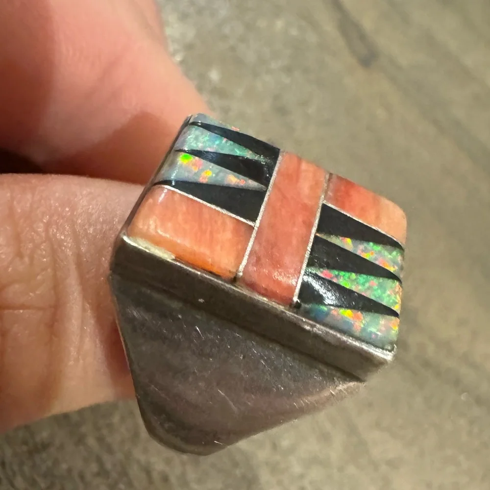 Vintage Native American RS Signed 925 Sterling Opal Inlay Ring 10.2g Sz 10.25 - Picture 2 of 9